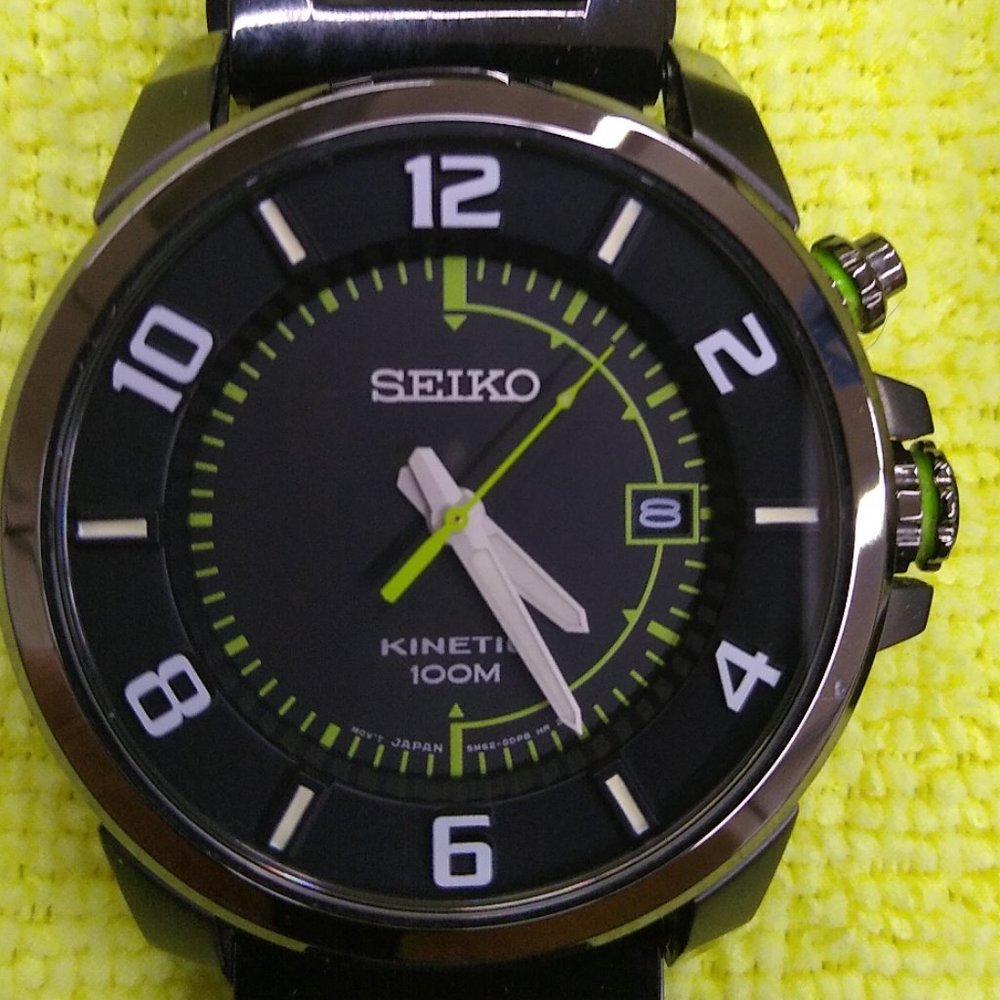 Mens Seiko Kinetic watch